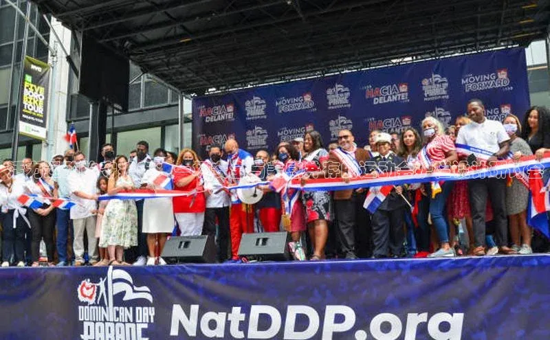 活力运动的守护者：一场安全与美感并存的运动会护栏设计研讨会